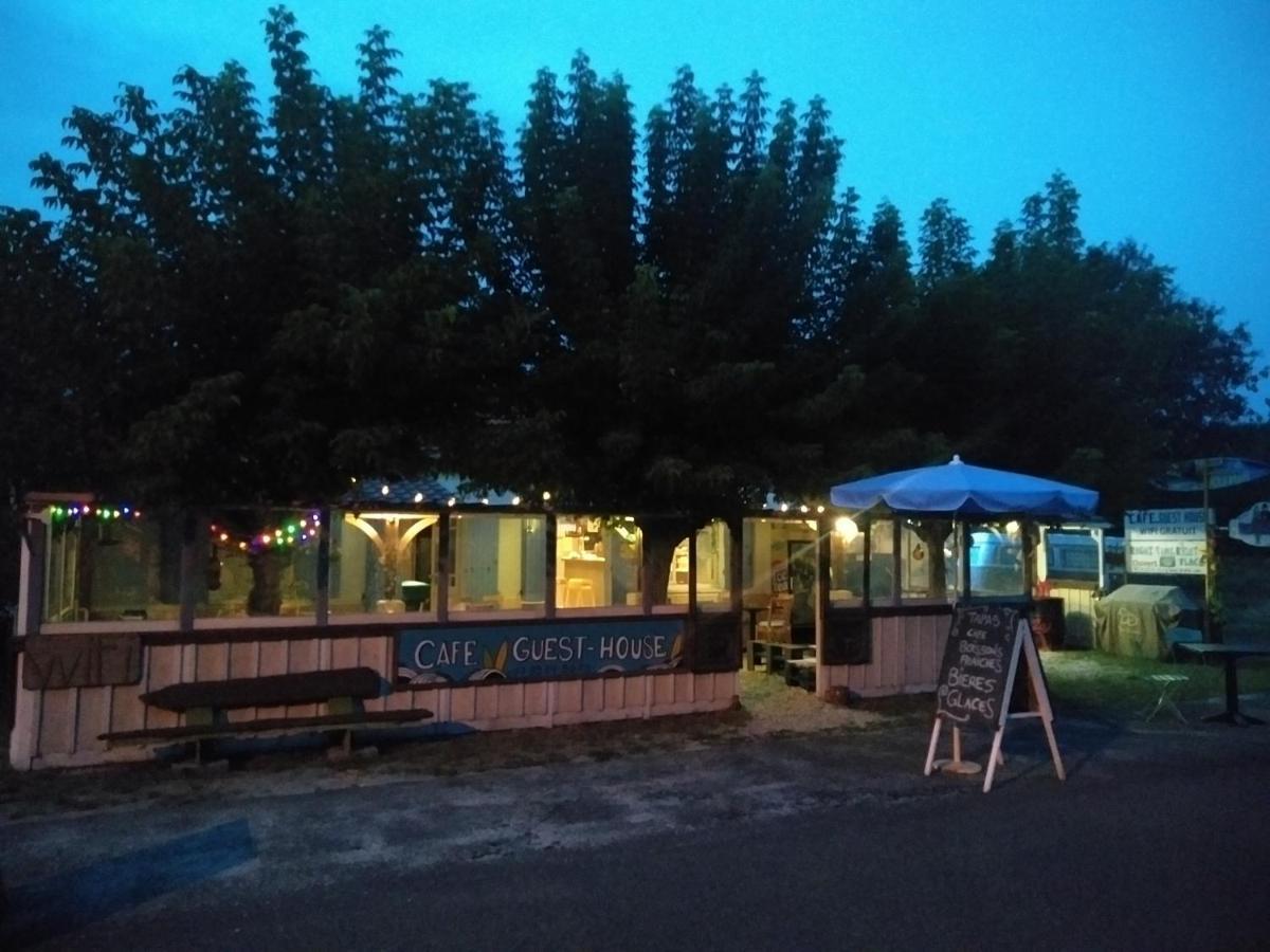 מלון Naujac-sur-Mer Zenzela Surf House מראה חיצוני תמונה